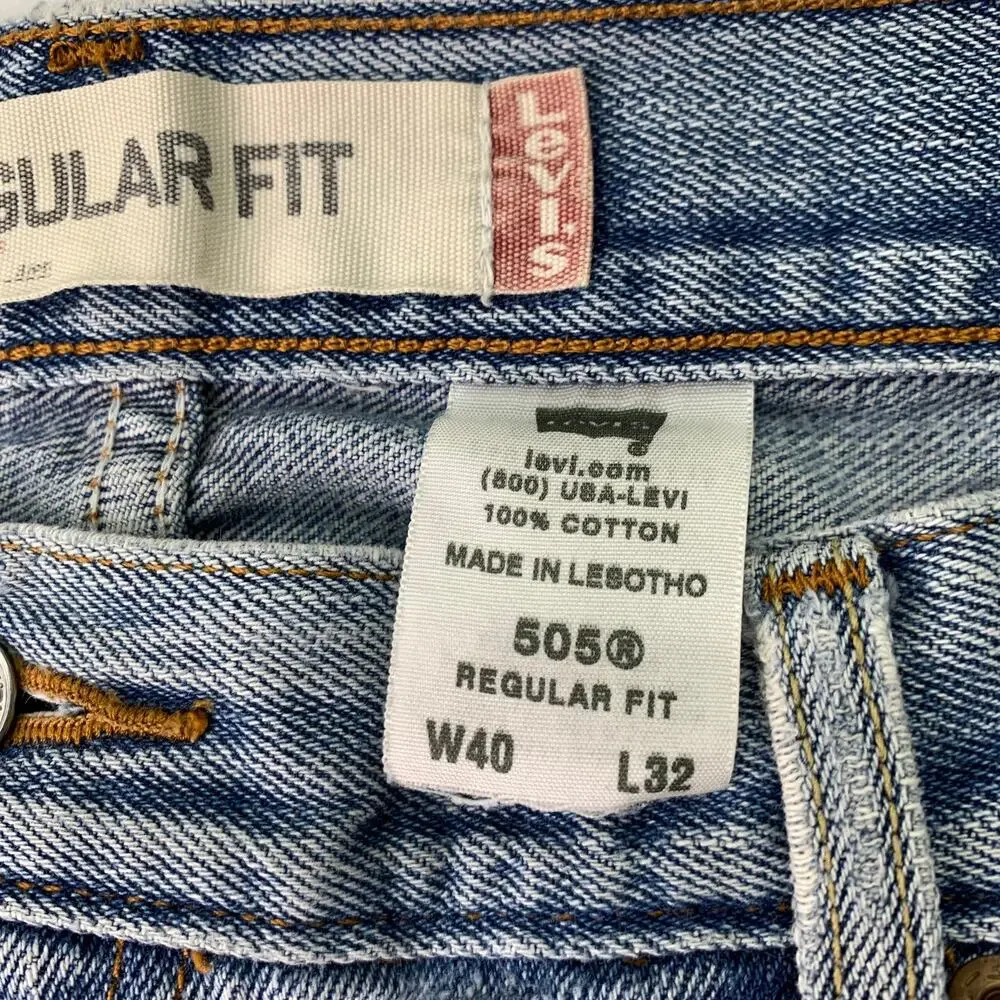 VTG Levi's 505 Mens 40x32 Regular Fit Light Wash Distressed Denim Blue Jeans